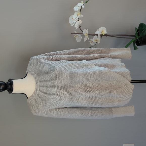 Banana Republic Butterfly Front Pullover Sweater Skyline Grey – Size M - Picture 1 of 9